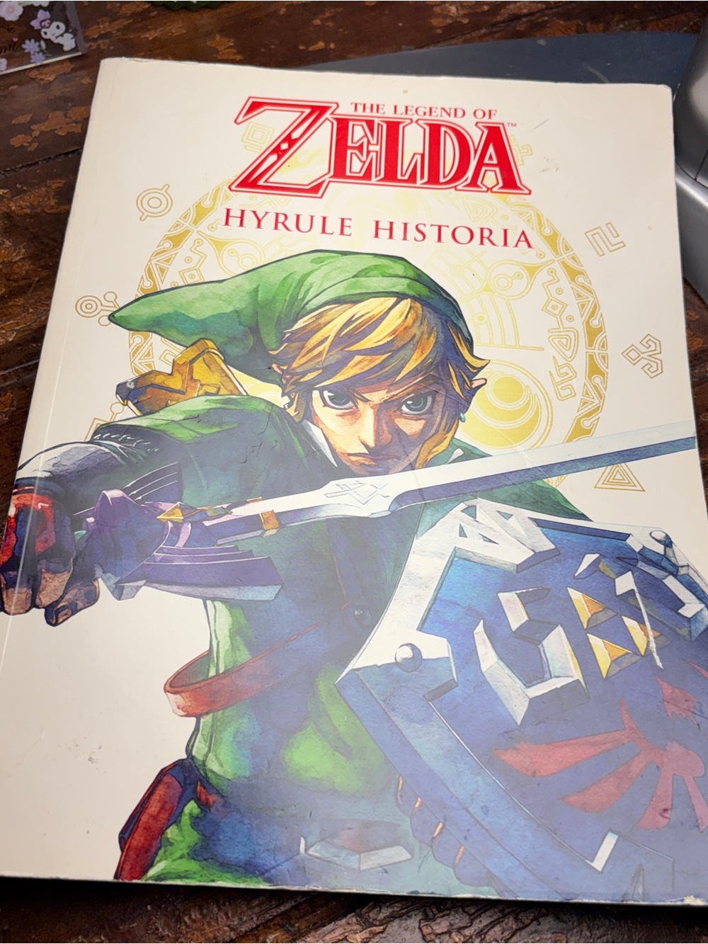 Nintendo The Legend of Zelda Hyrule Historia - Green & Blue Cover